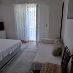 Apartmán By The Sea - Murter - 17716 Tisno
