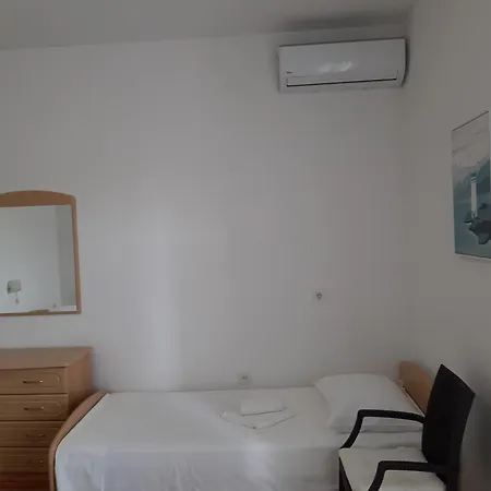 By The Sea Tisno, Murter - 17716 *