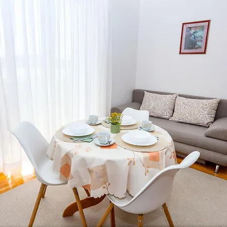 Appartement By The Sea Tisno, Murter - 17716 *