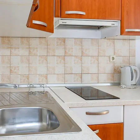 Appartement By The Sea Tisno, Murter - 17716 Tisno