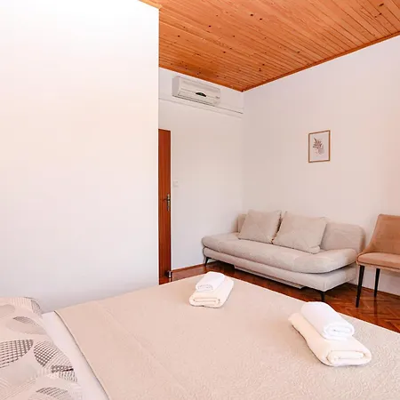 Appartement By The Sea Tisno, Murter - 17716
