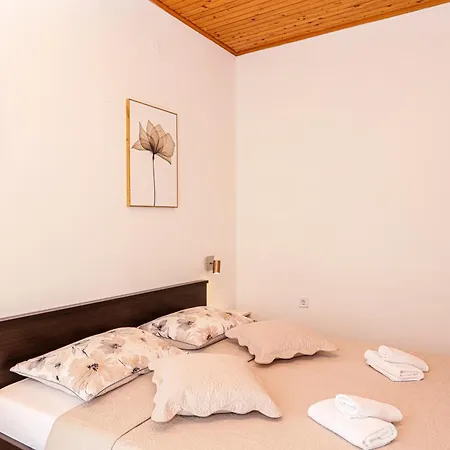 By The Sea Tisno, Murter - 17716 Tisno