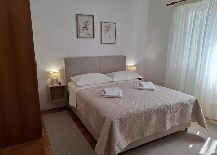 By The Sea - Murter - 17716 Apartment Tisno