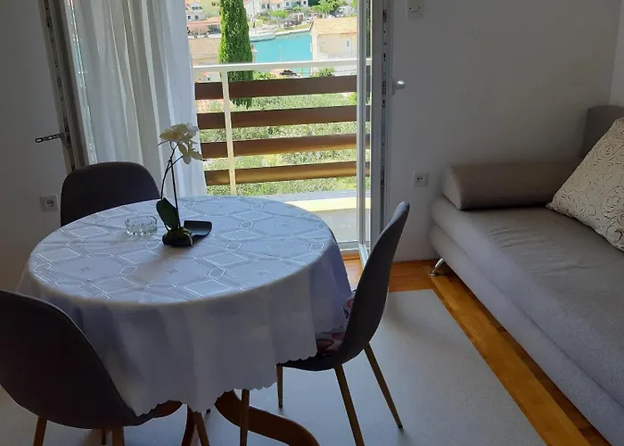 Apartment By The Sea - Murter - 17716